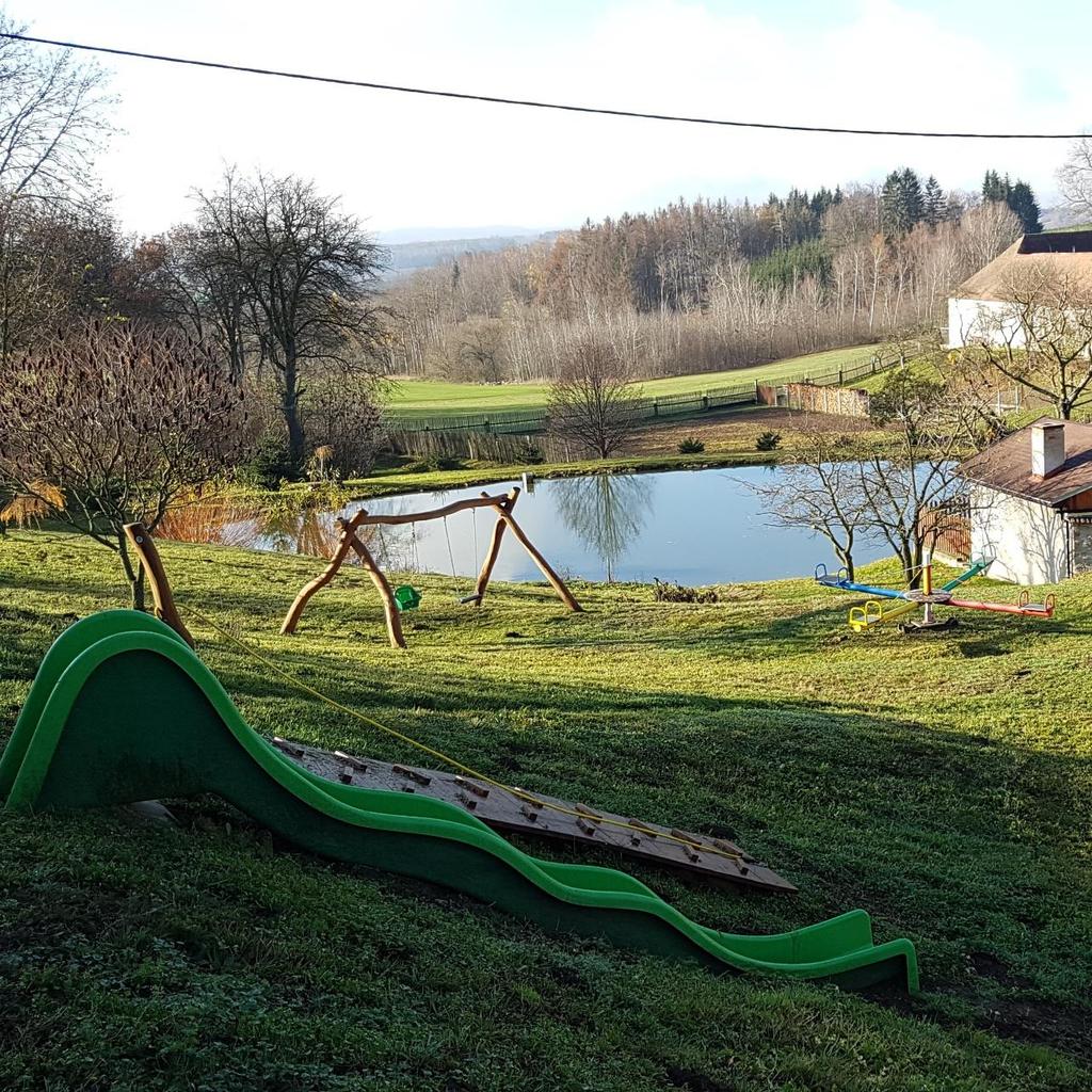 Kč ODPOČINKOVÉ MÍSTO VE STUDNICÍCH ALTÁN NA