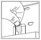 Spotřebiče se nedotýkejte mokrýma rukama a nohama, ani když jste naboso. Netahejte za napájecí kabel, když odpojujete spotřebič z elektrické zásuvky. Podržte zásuvky a zatáhněte.
