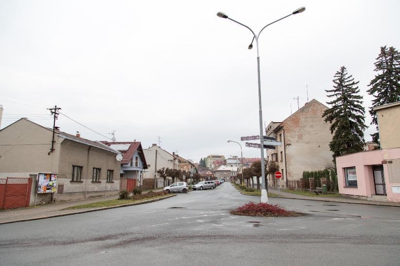 Poznámka: Pro napájení se využije nejbližší vhodný zásuvkový okruh v