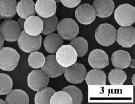 Jadérko je nejčastěji tvořeno magnetitem (Fe 3 O 4 ), což je běžný minerál, který vykazuje feromagnetické vlastnosti, nebo maghemitem (γ-fe 2 O 3 ), který obsahuje železo v oxidačním stavu 3+ a je