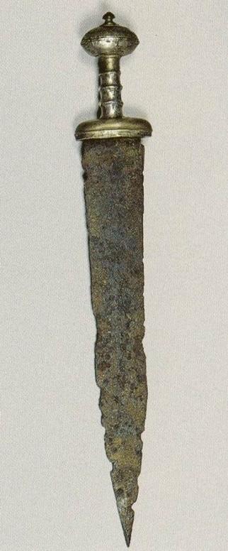 Meč (GLADIUS) / sword Zastoupené typy římských mečů /occurence of the roman swords: časně římská