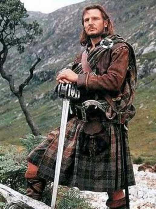 Skotsko Zeměpis Pokud bych nemohl žít ve vlastní zemi, tak bych se určitě chtěl usadit někde na samotě Skotské vysočiny. Samozřejmě také uslyšíme skotské dudy.