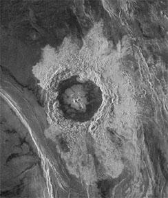 Na Venuši také nalezneme brázdy podobné řekám. Ty vytvořila v minulosti tekoucí láva. Jedna z takových řek se jmenuje Hildr a je 7000 km dlouhá (tj. delší než Nil).