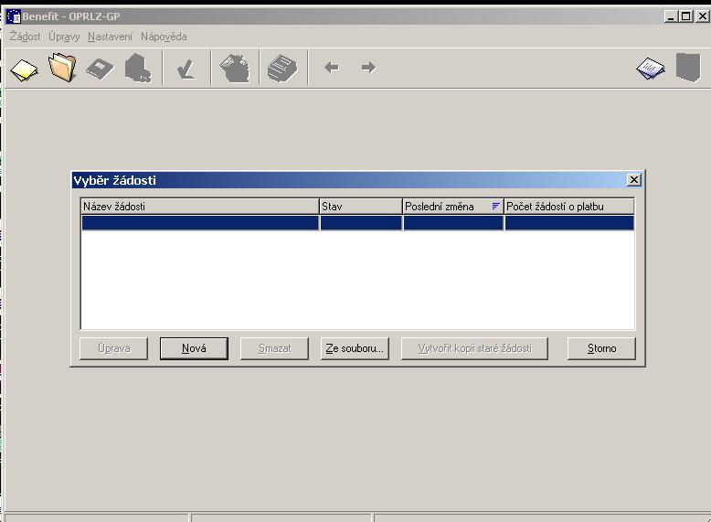 Po instalaci Tlačítkem Nová začneme s psaním nové žádosti Po instalaci a spuštění MSSF Benefit se objeví tato obrazovka (pole s názvy žádostí bude však prázdné, jména žádostí se objeví až po uložení