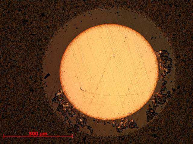 8.7.3 Analýza tloušťky povlaku Testovací zařízení kalotest; kulička o průměr 20 mm, otáčky 500 min -1, čas 120 s, brusivo diamantová pasta (0,7 µm); metalografický mikroskop Zeiss Axio Imager;