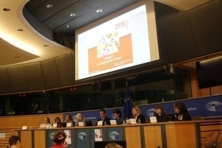 rozdílné kvality výrobků na vnitřním trhu diskutovali účastníci veřejného slyšení v Evropském parlamentu v Bruselu.