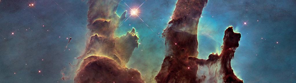 Na první pohled je zde patrná obří bublina ionizovaného vodíku, kterou vytvořila hvězda v jejím středu. V infračerveném oboru tuto bublinu vyfotografovala vesmírná observatoř Herschel.