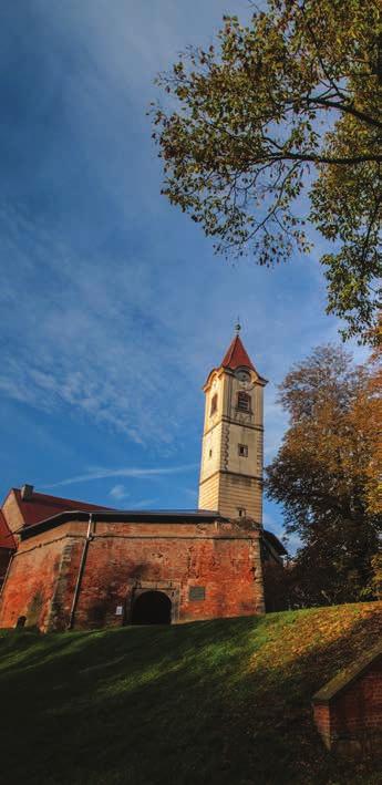 střední chorvatsko. 88 10. tivalů, které se pořádají v září: Festival barokní hudby a osobitého Špancirfestu festivalu uličních prochazečů.