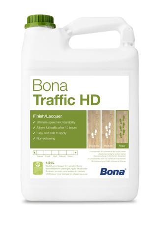 Naneste tenkou vrstvu barvy Bona Decor Paint (cca 12 15 m²/l) pomocí válečku Bona Microfiber Roller 5 mm a nechte zaschnout. 1xBona Decor Paint Black 3.