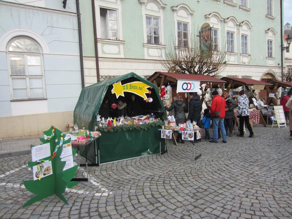 Základní škola Mikulov, Školní, příspěvková organizace Školní 184/1, PSČ 692 01, tel.: 519 510 134 www.zsspmikulov.