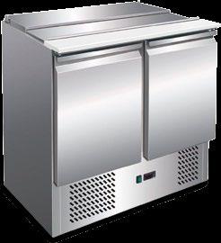 Saladeta GN 100 SA-C ventilované automatické odtávání elektrickým topením chladivo R 134a digitální termostat kompletní nerezové provedení nerezový kryt a plastová pracovní plocha