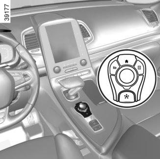 MULTI-SENSE (2/2) Režim Sport Tento režim poskytuje vyšší citlivost motoru a převodovky, díky čemuž lze dosáhnout pevnějšího odpružení a řízení.