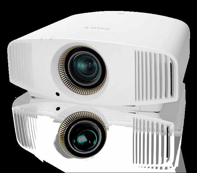 VPL-VW570ES Pro opravdové nadšence domácího kina: 4K projektor vybavený pokročilými funkcemi. Představte si zcela pohlcující 4K filmovou kvalitu u vás doma.