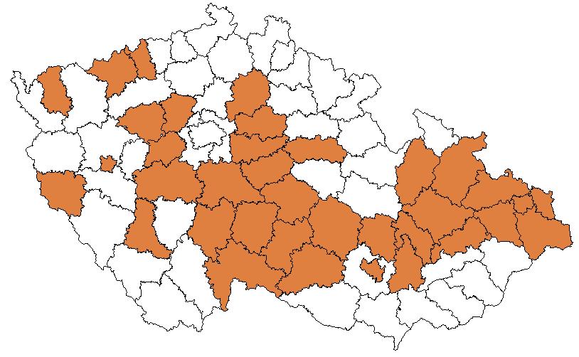 European Electoral Studies, Vol. 4 (2009), No. 1, pp. 1-21 celkem 36 okresů. Mapa území volební podpory tvořila v rámci České republiky souvislé území rozkládající se východozápadním směrem.