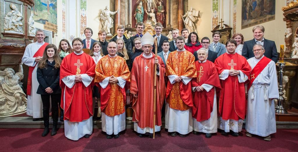 Biřmování 2017 Biřmovanci (zleva): Karolína Křupalová, Alžběta Krestová, Tomáš Socha, Kateřina Sopuchová, Štěpán Socha, Anna Váňová, Jaroslav Dostál ml.