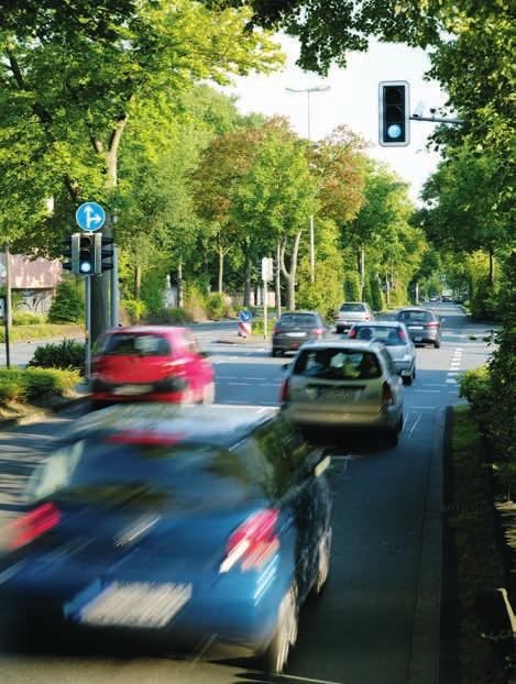 Na zastávkach možno v reálnom čase zobrazovať čas príjazdu na základe aktuálnej polohy autobusov. Verejná hromadná doprava sa zrýchlila a zvýšila sa jej atraktivita v porovnaní s individuálnou.