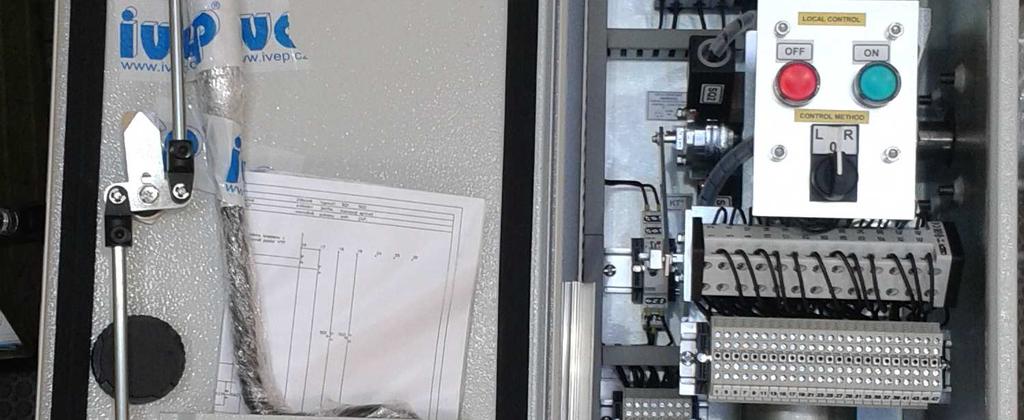 Baseplate 3 Stykače motoru, relé 3 Motor circuit breakers, relays 4 Převodovka HF 50 4 HF 50 Gearbox 5 Motor 5 Motor 6 Jističe 6 Circuit breakers 7 Svorkovnice 7 Therminal board 8 Ovládací