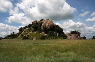 Inselberg a bornhardt oblast Dodoma, Tanzánie Wilhelm Bornhardt