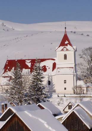 Výborné podmienky pre lyžiarske výcviky. K lyžiarskemu stredisku, ktoré je od penziónu vzdialené cca 3 km premáva skibus ( cena podľa dohody).