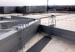 Výběr vhodného řešení z hlediska provozu na střeše Střechy je nutné navrhovat s ohledem na specifika konkrétního objektu a na místní podmínky dané lokality, ve které se objekt nachází.