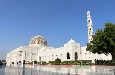 6. den: Půldenní prohlídka hlavního města Ománu Maskat a cesta do Dubaje: Dnes navštívíme hlavní město krajiny Maskat (Muscat).