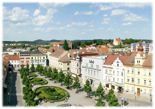 Městský úřad Benešov MěÚ Benešov Budova A Radnice Budova B Počet zaměstnanců