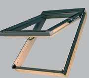 střechu nebo jako případná evakuační cesta, - kyvně, používá se k mytí okna a k