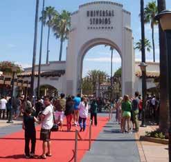 Univerzita Los Angeles California State University, Northridge hostí již tradičně ve svém areálu v letních měsících jazykové kurzy pro děti a mládež organizace Embassy.