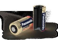 SPECIÁLNÍ BATERIE ZÁRUKA BEZPEČNOSTI Díky 4 zabudovaným bezpečnostním doplňkům zaručuje Panasonic u svých válcových lithiových baterií konstrukci, která je odolná proti výbuchu a při