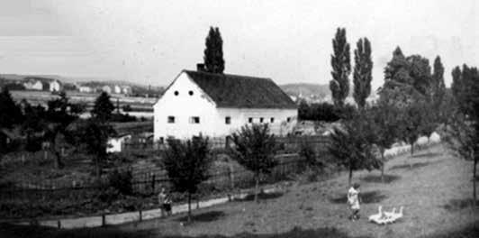 Budova Horního mlýna vznikla v roce 1780 pravděpodobně v místech původního mlýna, o kterém jsou zprávy již z 15. století.