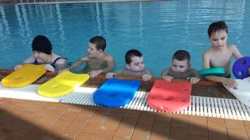 5.3.4.5 Rehabilitační plavání - cvičení ve vodě nepovinný předmět Rehabilitační plavání - cvičení ve vodě je vyučováno jako nepovinný předmět.