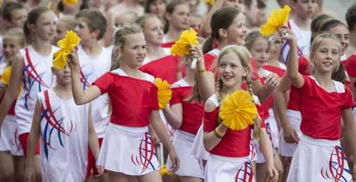 Siluety, dorostenky, ženy 10. Výkonnostní sport ČOS 11. Spolu, dorost, muži, ženy II. PROGRAM 6. 7. 2018 / 14.00 16.30 Režie: Lenka Kocmichová, Blanka Kocmichová Zahájení 1.