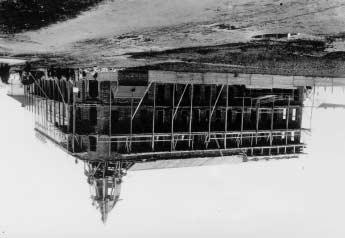 strana 9 Fakulta chemicko-technologická jako nositelka padesátileté historie výuky chemie ve městě Pardubicích stavba průmyslové školy v r.