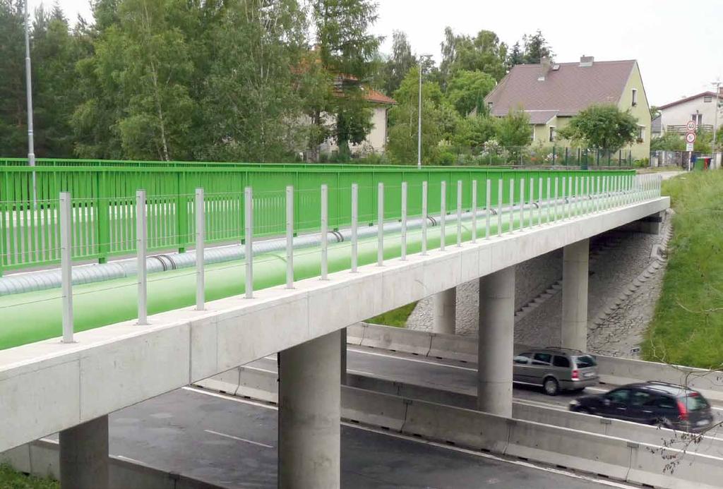 Závěrečné slovo Vážení čtenáři, cílem této Výroční zprávy bylo seznámit Vás s tím nejdůležitějším, co se v rámci ROP Jihozápad v roce 2012 událo.