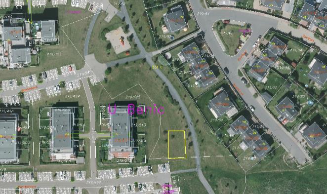 FITPARK PITKOVICE 2018 dotace HMP ve výši 600 000 Kč, převod do roku 2018 Vlastní zdroje MČ 400-500 tis. Kč Pro investici se uvažuje s pozemkem par. č. 219/717 v k.ú.