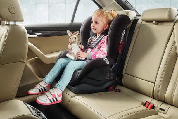 Bezpečnost Dětská autosedačka Baby-Safe Plus (1ST 019 907) Dětská autosedačka ISOFIX Duo Plus (DDA 000 006) Dětská autosedačka Kidfix XP Tříbodový bezpečnostní pás