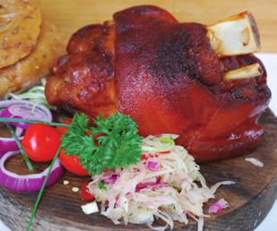 SPECIALITY 1 ks (cca 1 kg) Pečené vepřové koleno, křen, hořčice, okurek, feferony, chléb 155,- Kč 800 g