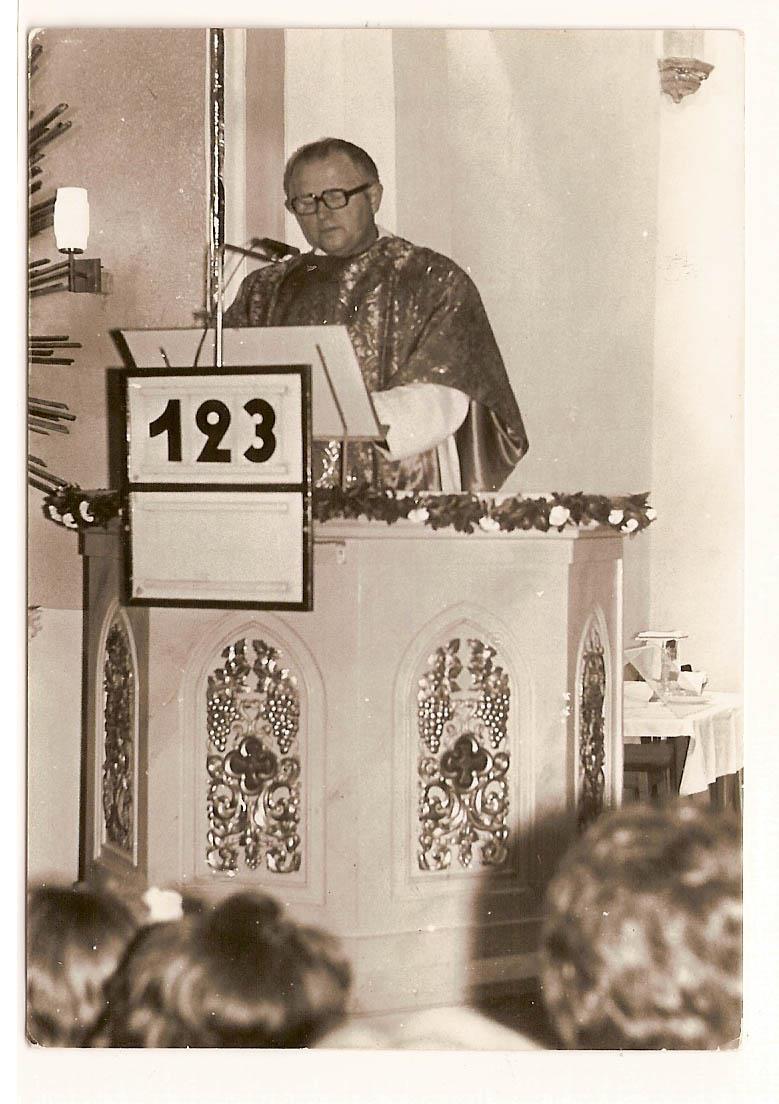P. Rudolf Adámek 1969 1973 Uspořádán byl slavnostní průvod s ostatky sv.
