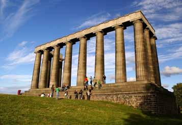 Edinburgh - jazykový kurz pobyt s výukou Podívejte se do města, jehož umístění je označováno za nejkrásnější na světě.