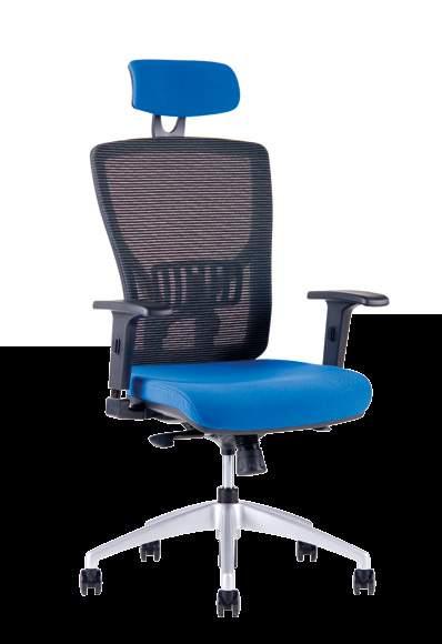 Možnost výběru síťovaného nebo čalouněného opěráku je jednoznačnou předností kancelářské židle HALIA.