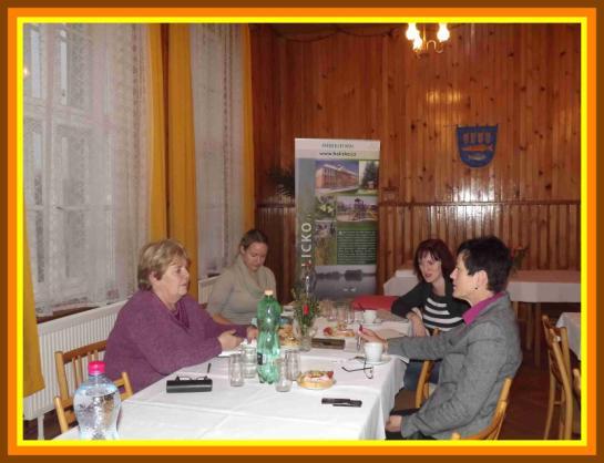 Uskutečněné semináře pořádané MAS Holicko Ve dnech 21. 11. 2012 a 27. 11. 2012 se v Býšti a Trusnově uskutečnily semináře zaměřené na možnosti získání dotace z programu LEADER v roce 2013.