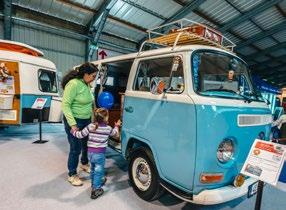 spolupráci a zajištění exponátů a atraktivní expozice Autoklubu České