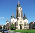 Kostel je vybudován ve funkcionalistickém slohu a je památkově chráněn.