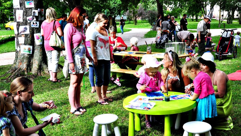 VEŘEJNÉ AKCE Pořádáme menší akce pro jednotlivé cílové skupiny a větší akce pro veřejnost. Zajímavou formou tak informujeme o aktivitách sdružení a našich programech.