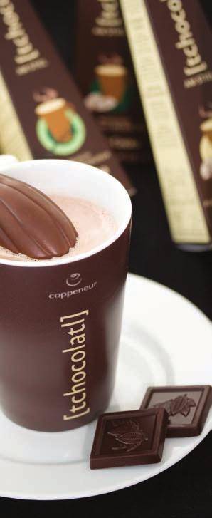 čokolády Na DŘÍVKU 56 Kč [tchocolatl] na dřívku asi 35 g těžká čokoláda na pití ve tvaru kakaového bobu na dřívku je pokračováním úspěšné produktové řady [tchocolatl] pralinkové nápoje.