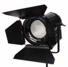 Parametry LED WIFI 300F Fresnel FY3471 LED WIFI 160F Fresnel FY3470 Výkon: 300 W 160 W Lux 1 m/27000, 3 m/2740, 5 m/976 1 m/13600, 3 m/1800, 5 m/666 CRI 95 95 Úhel osvitu 20-60 20-60 Regulace