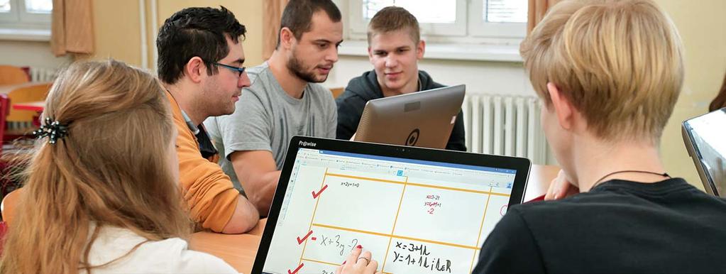 MATEMATICKÁ GRAMOTNOST MATEMATICKÁ GRAMOTNOST Komu je školení určeno: Cena za školení: Kapacita školení: Délka školení: Technické požadavky školení: Pedagogům nejen aprobace Matematika (obsah se