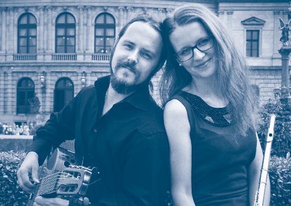 Duo Mellison je komorní soubor hrající ve složení Karolína Dlouhá (flétna) a Lukáš Štěpánek (kytara). Soubor se snaží využít takřka ideálního spojení dvou zdánlivě nesourodých nástrojů.