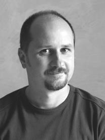 Petr Vacík SJ farní vikář, zpovědník a doprovázející,