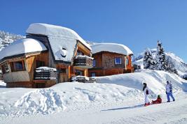 Prvátní apartmány Největší lyžařská oblast světa s km sjezdovek Klascké francouzské ubytování